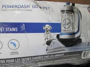lot 382 image: Hoover PowerDash GO Pet Spot Cleane...