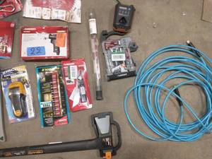 lot 22 image: LOT OF MIXED TOOL ITEMS SEE PICTURES