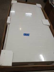 lot 43 image: 2 Aloha NexTile 30 in. x 60 in. x 74.5 in. Standard Fit