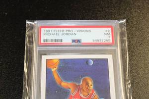 lot 16 image: 1992-92 Fleer Pro Visions Michael Jordan PSA 7