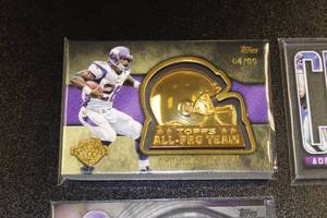 lot 43 image: Minnesota Vikings Adrian Peterson Football 6 Card Lot  2 Relics