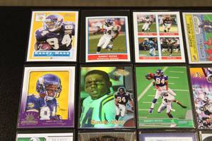 lot 44 image: Minnesota Vikings Randy Moss Football Card Lot  24 Different Cards