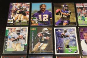 lot 51 image: Minnesota Vikings Duante Culpepper Rookie Card Lot  20 Different Rookie Cards