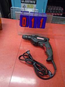 lot 11 image: Craftsman 38 keyless chuck drill. Looks new. Tested & works. As shown.