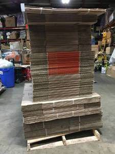 lot 1 image: Pallets with New Homedepot  moving boxes diferents sizes customer returns