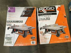 lot 9 image: Lot od 2 Ridgid 7 table tiles sizes custumers returns