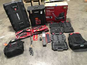 lot 11 image: Lot of Assorted Mechanics tools and shop equipment  customers returns
