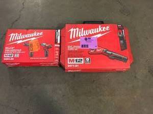 lot 18 image: Lot of Milwuake tools include  Copper Tubing Cutter Kit and Cordless Drill DriverImpact Driver Combo Kit in new conditions  tested