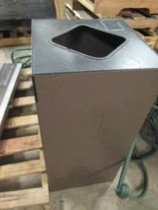 lot 193 image: recycling can ...