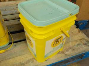Tidy Cats 35 lb. Pail Cat Litter...