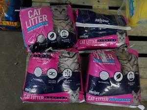 4 Partial Bags Meiger Cat Litter...
