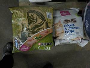 Purina and True Goodness Cat food- ...