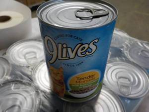 12 Cans 9 Lives Cat Food...