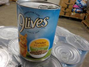 12 Cans 9 Lives Cat Food...