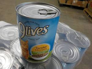 12 Cans 9 Lives Cat Food...