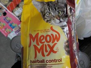 Meow Mix 6.3 lb. Bag...