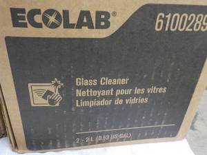 Ecolab 2 -2 liter Glass Cleaner Con...