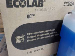 2 - 1.3 Liter Ecolab Ultra Concentr...