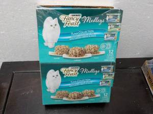Fancy Feast Medleys 24 Cans Cat Foo...