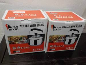 2 YIKIN Stainless Kettles with Soun...