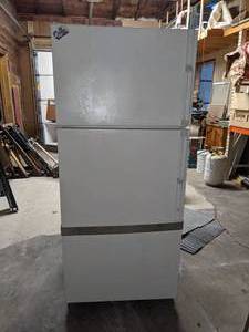 White Hotpoint GE Refrigerator