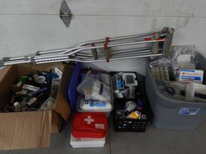 lot 32 image: Medical & Health Related Equipment