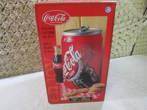 lot 23 image: (G-1) Coca-Cola Cookie Jar...