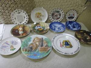 lot 47 image: (F-3) Assorted Collector Plates...