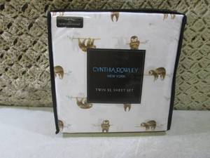 lot 70 image: (BS) Twin XL Sheet Set ...