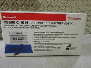 lot 76 image: (BSB) Honeywell T8600 C 1014 Chrono...