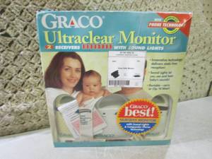 lot 106 image: (D-3) Graco Ultraclear Nursery Moni...