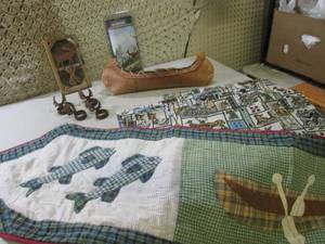lot 114 image: (D-2) Assorted Cabin Decor Deer Wal...