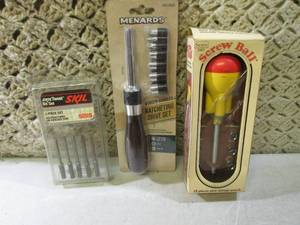 lot 144 image: (EC1) Ratcheting Screwdrvers and Bi...