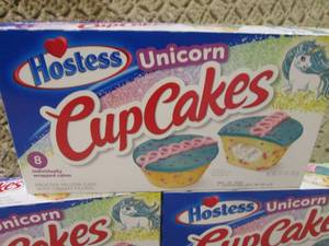 lot 199 image: (B-1) 3 Boxes Hostess Unicorn Cup C...