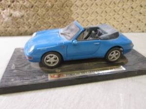 lot 268 image: (FS) Maisto Diecast Metal Porsche 9...