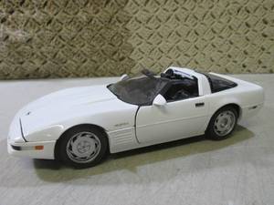 lot 269 image: (FS) Maisto Diecast Metal Corvette ...