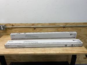 lot 38 image: LITHONIA LIGHTING Lot of 2-  3348 2L32W WRAP 2-Light White Utility Light Wraparound