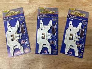 lot 119 image: STRINGLINER Lot of 3 Packs of-  Cord Holders (2 per pack)