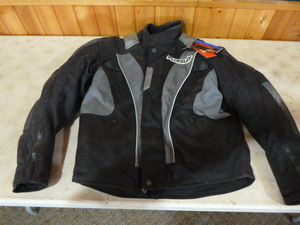 lot 16 image: Pursuit Mens Snowmobile Jacket
