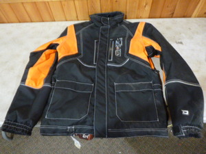 lot 18 image: Drift Racing Mens Snowmobile Jacket
