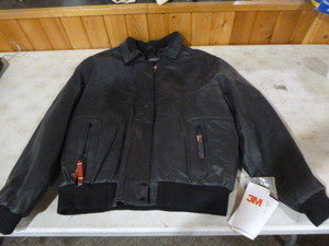 lot 29 image: DuraTrak Womens Black Leather Jacket