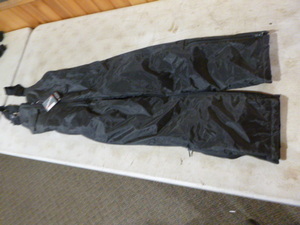 lot 51 image: Mossi Motorsports Apparel Youths Bib Snowmobile Pants