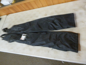 lot 52 image: Mossi Motorsports Apparel Youths Bib Snowmobile Pants