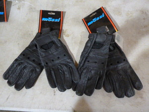 lot 68 image: 2 Pair of Mossi Motorsports Apparel Leather Motorcycle Gloves