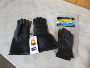 lot 75 image: 2 Pair of Leather Gloves