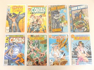 lot 39 image: Lot of 8 Vintage Bagged and Boarded Bronze Age Comics