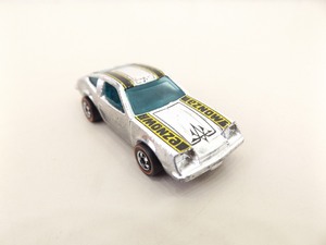 lot 115 image: Original Hot Wheels Redline Chrome Chevy Monza 22