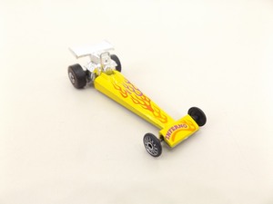 lot 124 image: Original Hot Wheels Redline Yellow Inferno
