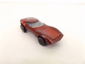 lot 132 image: Original Hot Wheels Redline Red Torero
