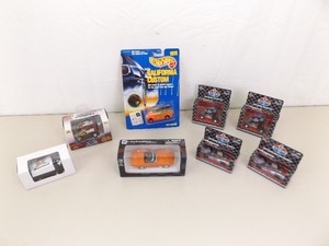 lot 149 image: Lot of Misc NEW Collectible Die Cast Cars
